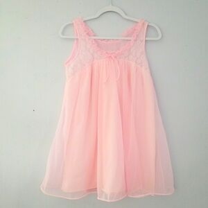Vintage 1960s Baby Pink Babydoll Nightie Sz Small